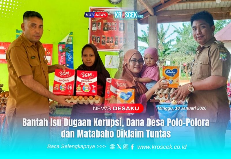 Kepala Desa Polo-Polora, Saharullah, S.Si., (Kiri) dan Kepala Desa Matabaho, Hasrun (Kanan), saat menyerahkan bantuan stunting kepada masyarakat penerima manfaat. Foto: Istimewa.